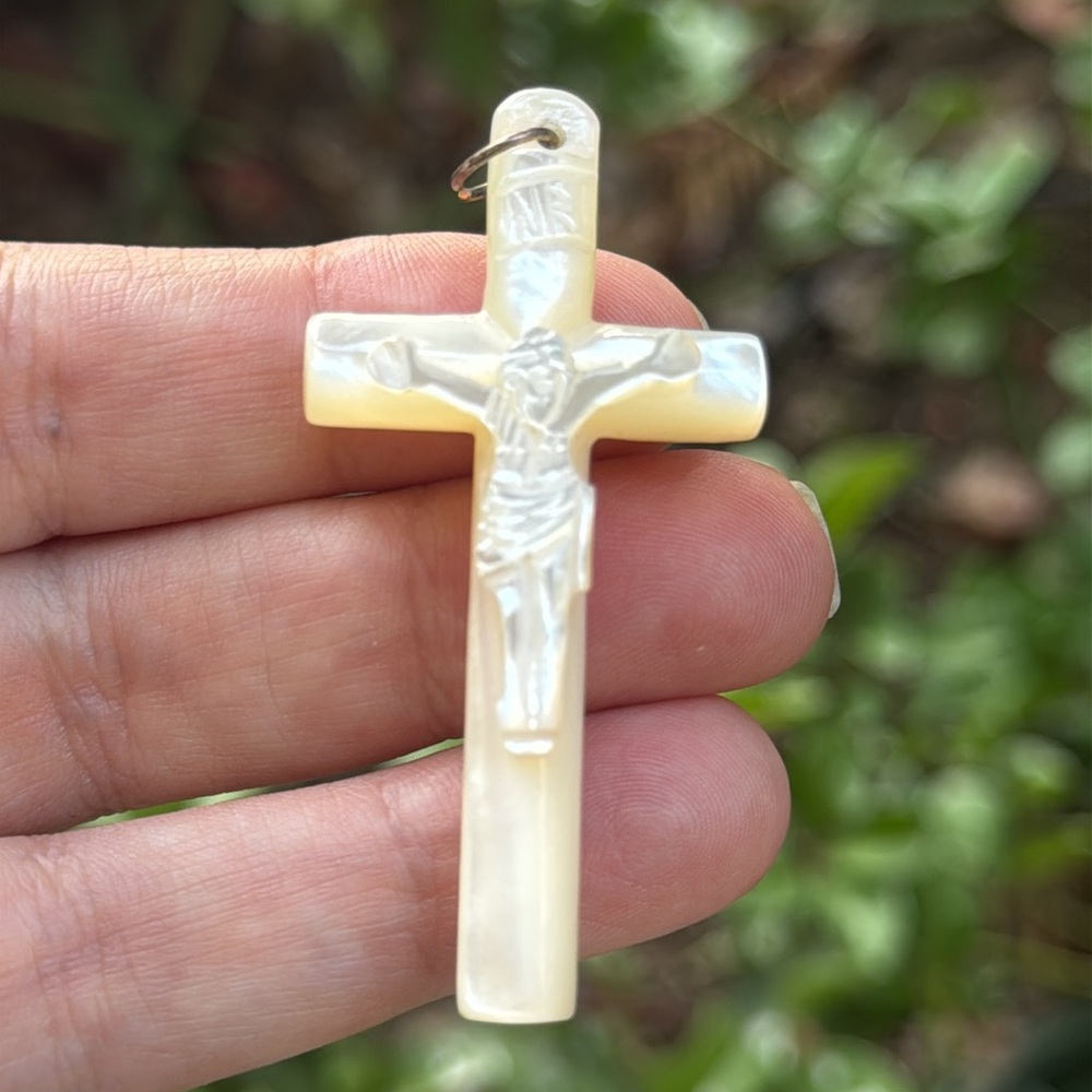 Mother of Pearl Cross Pendant